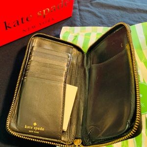 ✨Kate Spade leather wallet +  original gift box ✨